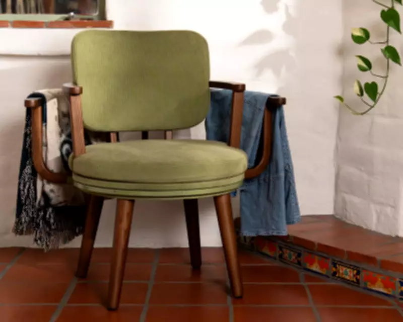 The 'Laundry Chair': A Clever Hack or a Sign of Poor Habits?