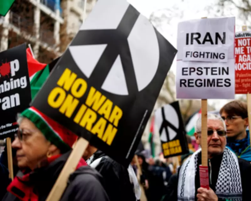 Thousands March on US Embassy in London Demanding End to Strikes on Iran