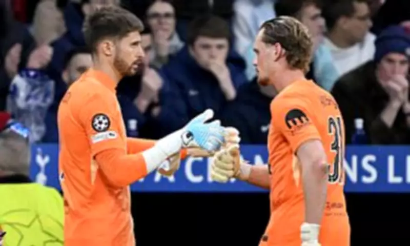 Tottenham's Goalkeeper Crisis: Vicario Surgery Puts Kinsky Back in Spotlight