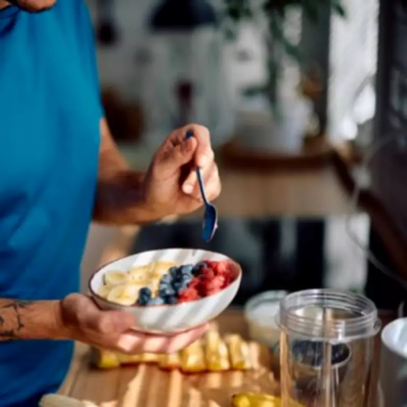 Trainer's Three-Minute Breakfast Routine Reveals Abs at Age 46