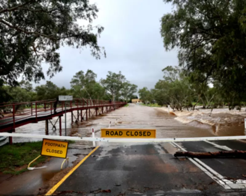 Tropical Cyclone Narelle Forces Evacuations in Northern Territory as Winds Hit 195km/h