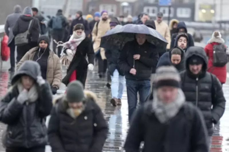 UK Economy Stagnates in January Amid Global Oil Price Fears