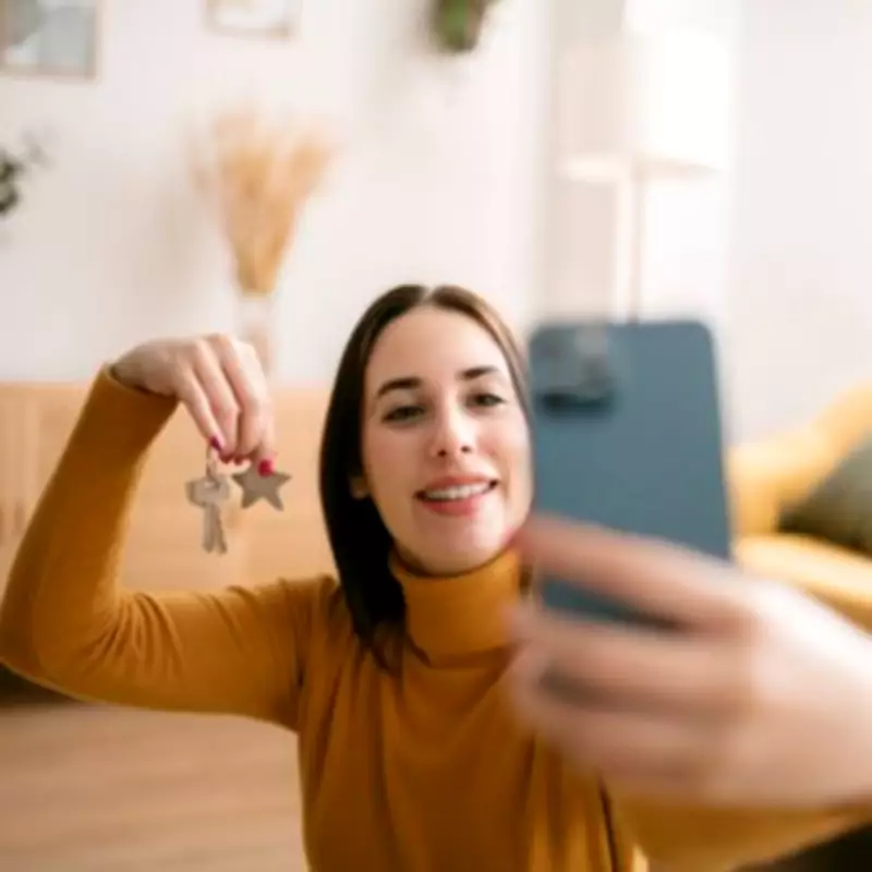 UK First-Time Buyer Age Climbs to 34 Amid Housing Affordability Crisis