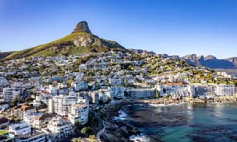 UK Foreign Office Warns South Africa Travellers to 'Stay Alert' Amid Rising Scams