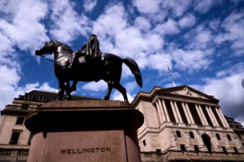 UK Inflation Stays at 3% as Iran War Threatens Price Surge