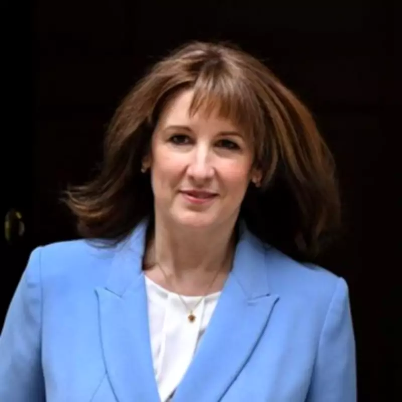 UK Minimum Wage to Rise in April 2026, Delivering £900 Boost for Millions