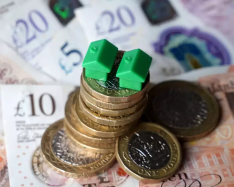 UK Mortgage Rates Surge Amid Global Tensions, Adding £800 to Annual Bills