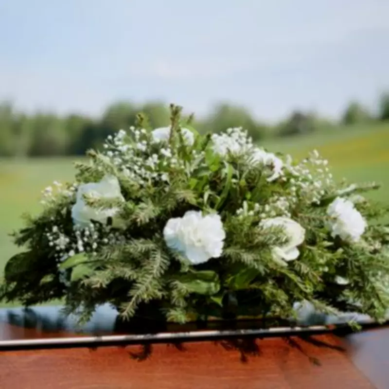 UK's First 'Boil-in-the-Bag' Eco Funerals Approved in Scotland