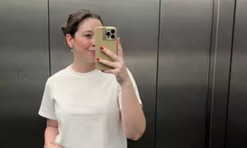 Uniqlo's Washed Cotton Boxy T-Shirt: The High-Street White Tee Triumph