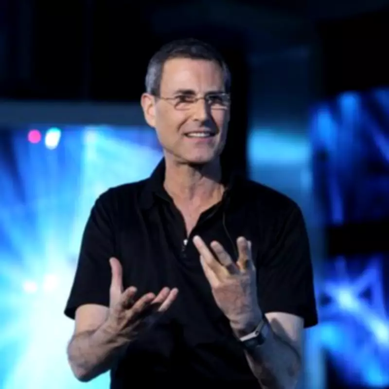 Uri Geller Alerts NASA to Alien Invasion Fears After UFO Sightings Surge