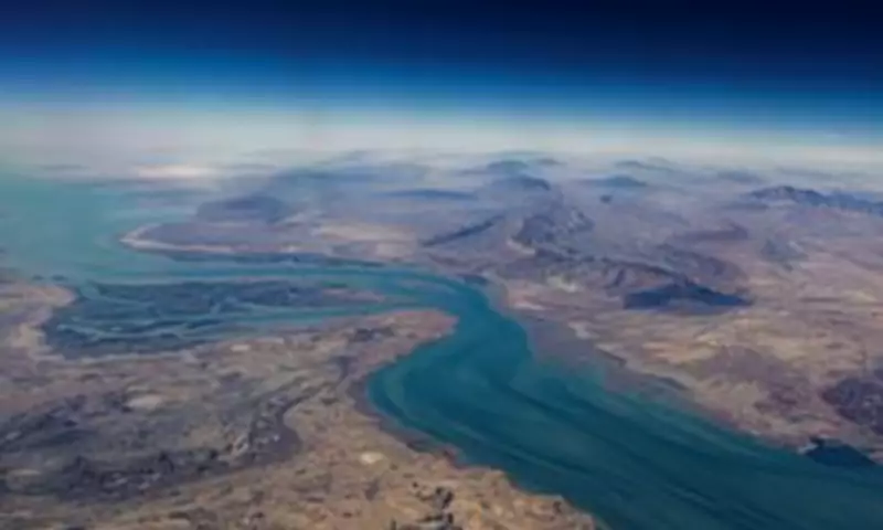 US Navy Warns Strait of Hormuz Could Become 'Kill Box' in Trump-Iran Conflict