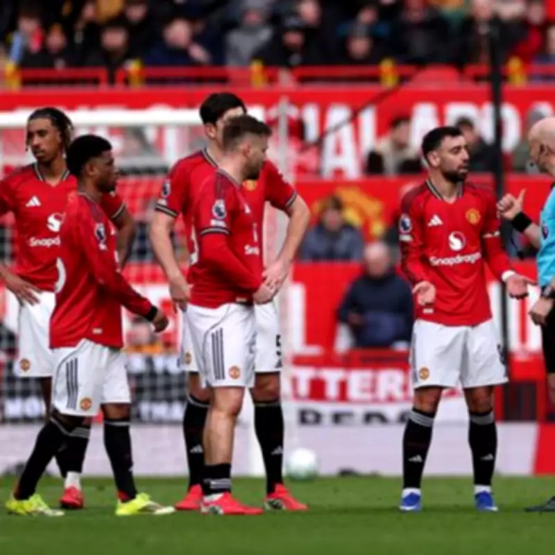 VAR Drama at Old Trafford: Neville Spots Onana Reaction in Villa's Controversial Equaliser