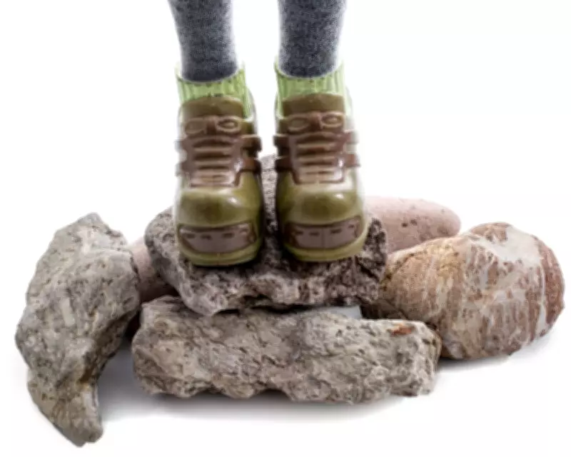 Walking Shoes Worn Down in Seven Months: Consumer Rights Explained