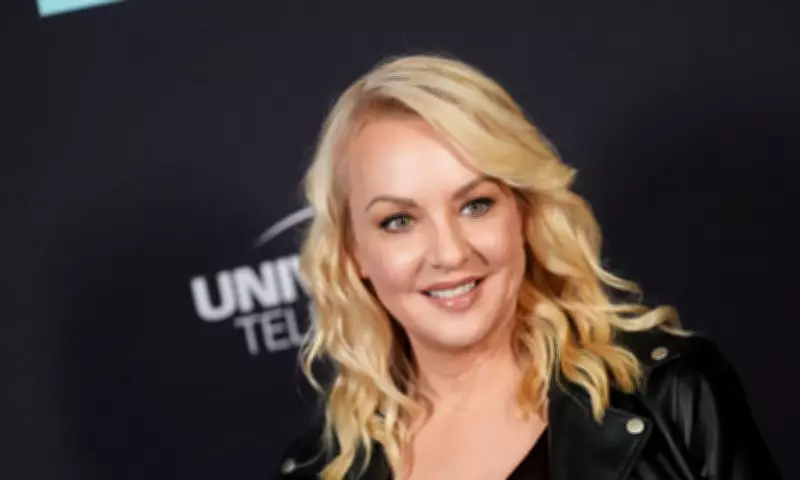 Wendi McLendon-Covey Reveals Neck Lift Surgery Forced Her to Miss Oscars Reunion