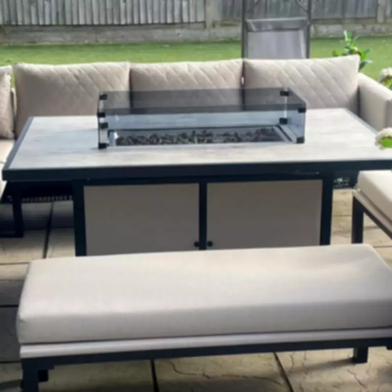 Wowcher's Luxurious Garden Fire Pit Set Impresses Hosts with Style and Value