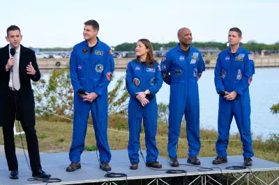 Artemis II Crew Arrives at Florida Launch Site for Historic Moon Mission