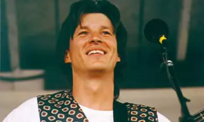 Bluegrass Legend Ronnie Bowman Dies at 64 After Motorcycle Accident