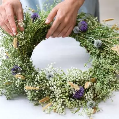B&M's £12 Purple Floral Wreath Adds Elegance to Spring Home Decor