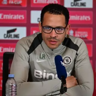 Chelsea Boss Rosenior Heaps Praise on Wrexham's Parkinson Ahead of FA Cup Clash