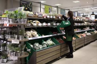 Empty Shelves Cost UK Grocers £2.1 Billion as Shoppers Switch Stores