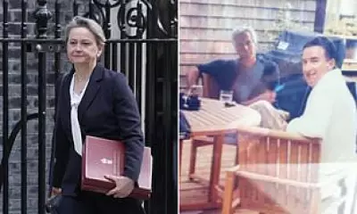 Foreign Office Accused of Whitewash Over Mandelson-Epstein Meeting Warnings