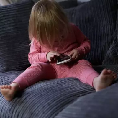 Government Issues Landmark Screen Time Limits for Children Under Five