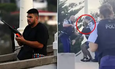 Iranian Bondi Hero Faces Deportation Despite Disarming Gunman