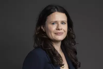 Labour MP Suspended After Husband's Arrest on China Espionage Allegations