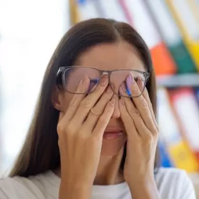 Meningitis Alert: Optician Reveals Four Overlooked Eye Symptoms