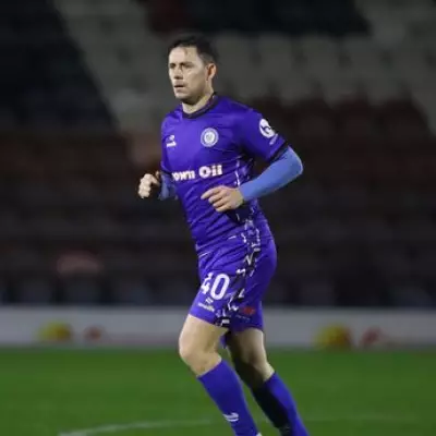 Rochdale Legend Ian Henderson Backs Third National League Promotion Spot