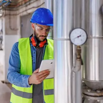 UK Business Crisis Deepens as Major Gas Firm and Five Others Enter Administration