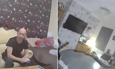 Unofficial Carer Accused of Murder Told Paramedics Victim Dead 12 Days