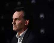 AFL CEO Andrew Dillon's Communication Style Under Scrutiny Amid Leadership Demands