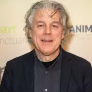 Alan Davies' Marriage to Famous Wife Began After a Chaotic TV Stunt