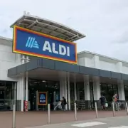 Aldi Sets New UK Supermarket Pay Standard with £13.50 Hourly Rate from April