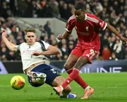 Arne Slot Confirms Alexander Isak Fit for Liverpool's PSG Clash