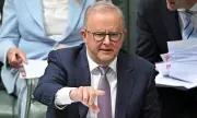 Australian Government Urges Real Wage Rise for Low-Paid Workers Amid Inflation