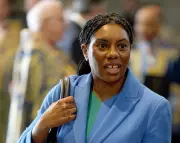 Badenoch, Farage, and Blair's Memory Lapse on Iran War Support