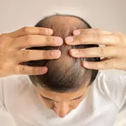 Balding Man's Dramatic Shave Leaves Him Looking Decades Younger