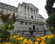 Bank of England Set for Two Interest Rate Hikes This Year Amid Inflation Fears