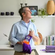 Barry Scott Returns to Cillit Bang in Documentary Solving Disappearance Mystery