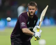 Ben Duckett Withdraws from IPL, Faces Ban to Secure England Test Spot