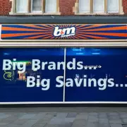 B&M's 75p Pumpkin Lamp Offers Autumn Glow, Rivals B&Q's £225 Version