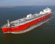 Britain's Gas Reserves Drop to Two Days Amid Iran War Shipping Disruptions