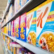 British Tourist's First Walmart Trip Reveals Surprising US-UK Supermarket Differences