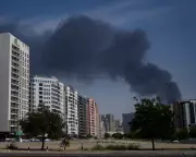 Britons in Middle East Face Anxiety Amid Conflict, Flights Slowly Resume