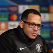 Chelsea Boss Vows to Investigate Team Leak Before PSG Champions League Defeat