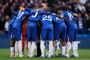 Chelsea Manager Rosenior to Decide on Huddle After Referee Incident