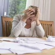 Cost of Living Crisis Forces Nearly Half of Adults Back to 'Hotel of Mum and Dad'