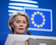 EU Vows to Bypass Hungary to Deliver €90bn Ukraine Loan